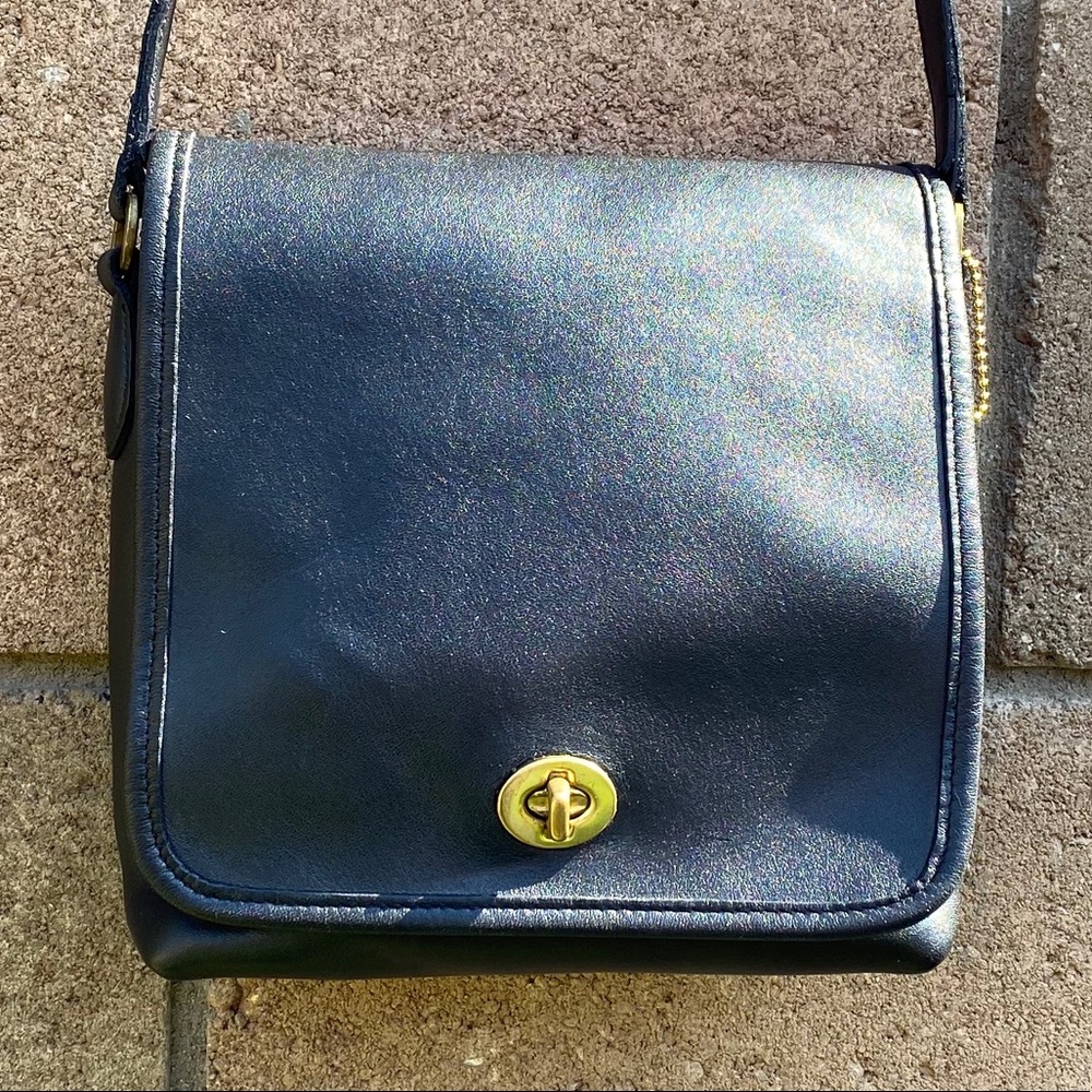 Vintage Coach Companion Bag 9076